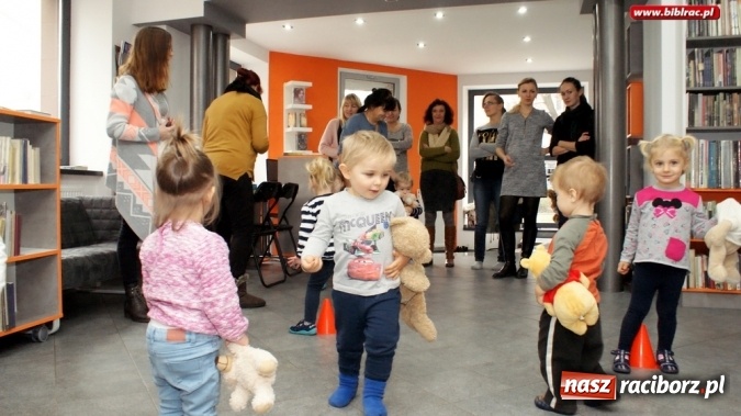 Zdjęcie w galerii na portalu naszraciborz.pl: Misiowy zawrót głowy w Klubie Malucha  wiadomości z regionu