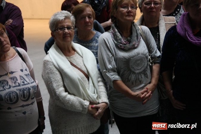 Zdjęcie w galerii na portalu naszraciborz.pl: Muzeum piwa i symfonia szlachetnych dźwięk&oacute;w. Wycieczka student&oacute;w z GCK w Nędzy wiadomości z regionu