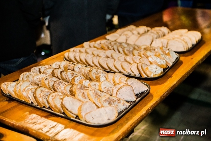 Zdjęcie w galerii na portalu naszraciborz.pl: Św. Marcin przyjechał do Owsiszcz wiadomości z regionu