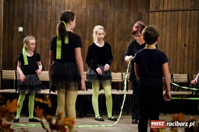 Zdjęcie w galerii na portalu naszraciborz.pl: Koncert Muzyki Polskiej w szkole muzycznej wiadomości z regionu