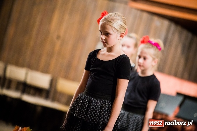 Zdjęcie w galerii na portalu naszraciborz.pl: Koncert Muzyki Polskiej w szkole muzycznej wiadomości z regionu