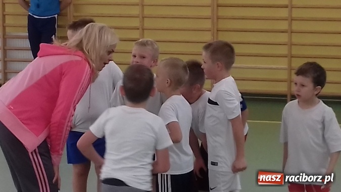 Zdjęcie w galerii na portalu naszraciborz.pl: Puchar Tymbarku: Grzegorzowice lepsze od Pawłowa w finale powiatowym wiadomości z regionu