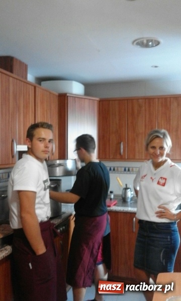 Zdjęcie w galerii na portalu naszraciborz.pl: Raciborzanie w Hiszpanii – Kochamy Polskę!  wiadomości z regionu