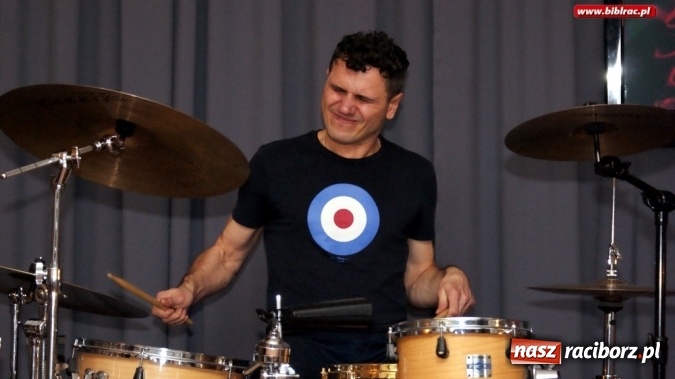 Zdjęcie w galerii na portalu naszraciborz.pl: Rekordowy Racib&oacute;rz prozą zaczarowany - rozstrzygniecie konkursu i koncert zespołu DREAM wiadomości z regionu