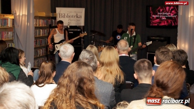 Zdjęcie w galerii na portalu naszraciborz.pl: Rekordowy Racib&oacute;rz prozą zaczarowany - rozstrzygniecie konkursu i koncert zespołu DREAM wiadomości z regionu