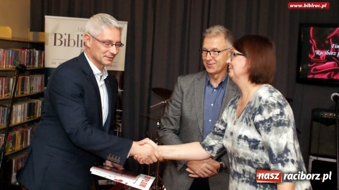 Zdjęcie w galerii na portalu naszraciborz.pl: Rekordowy Racib&oacute;rz prozą zaczarowany - rozstrzygniecie konkursu i koncert zespołu DREAM wiadomości z regionu