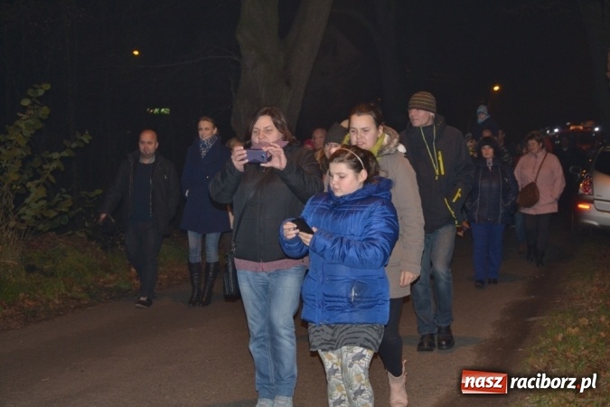 Zdjęcie w galerii na portalu naszraciborz.pl: Święty Marcin na dziedzińcu Starego Opactwa w Rudach  wiadomości z regionu