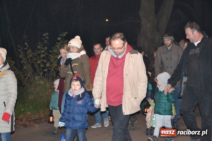 Zdjęcie w galerii na portalu naszraciborz.pl: Święty Marcin na dziedzińcu Starego Opactwa w Rudach  wiadomości z regionu