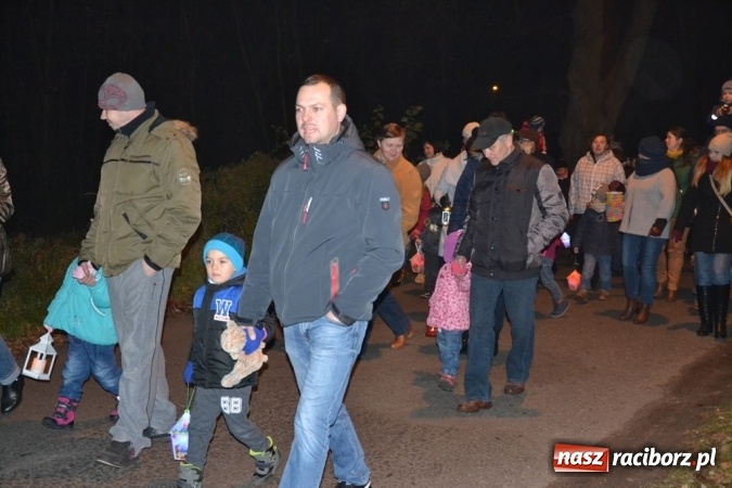 Zdjęcie w galerii na portalu naszraciborz.pl: Święty Marcin na dziedzińcu Starego Opactwa w Rudach  wiadomości z regionu