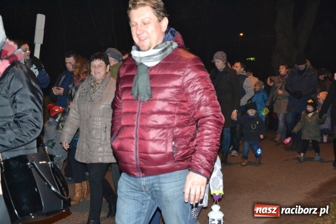 Zdjęcie w galerii na portalu naszraciborz.pl: Święty Marcin na dziedzińcu Starego Opactwa w Rudach  wiadomości z regionu