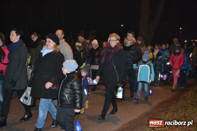 Zdjęcie w galerii na portalu naszraciborz.pl: Święty Marcin na dziedzińcu Starego Opactwa w Rudach  wiadomości z regionu