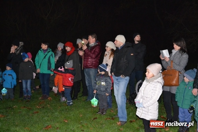 Zdjęcie w galerii na portalu naszraciborz.pl: Święty Marcin na dziedzińcu Starego Opactwa w Rudach  wiadomości z regionu