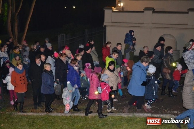 Zdjęcie w galerii na portalu naszraciborz.pl: Święty Marcin na dziedzińcu Starego Opactwa w Rudach  wiadomości z regionu