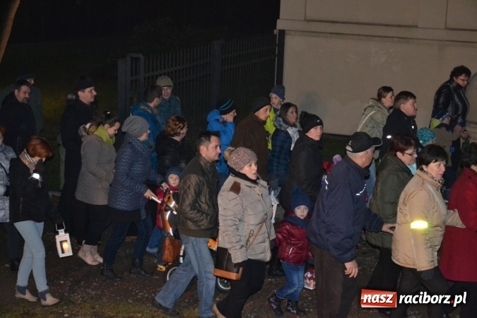 Zdjęcie w galerii na portalu naszraciborz.pl: Święty Marcin na dziedzińcu Starego Opactwa w Rudach  wiadomości z regionu