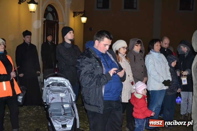Zdjęcie w galerii na portalu naszraciborz.pl: Święty Marcin na dziedzińcu Starego Opactwa w Rudach  wiadomości z regionu