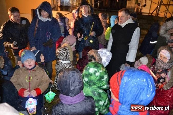 Zdjęcie w galerii na portalu naszraciborz.pl: Święty Marcin na dziedzińcu Starego Opactwa w Rudach  wiadomości z regionu