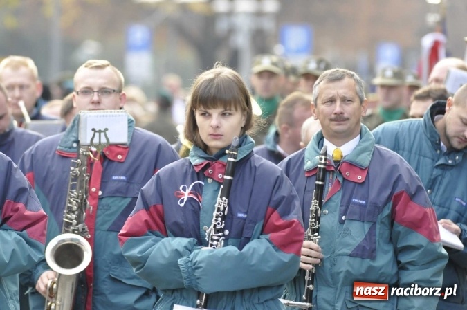 Zdjęcie w galerii na portalu naszraciborz.pl: Raciborskie obchody 98. rocznicy odzyskania przez POLSKĘ niepodległości FOTO I WIDEO wiadomości z regionu