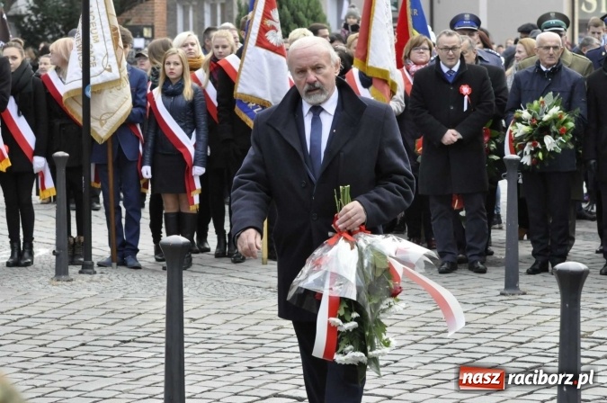 Zdjęcie w galerii na portalu naszraciborz.pl: Raciborskie obchody 98. rocznicy odzyskania przez POLSKĘ niepodległości FOTO I WIDEO wiadomości z regionu