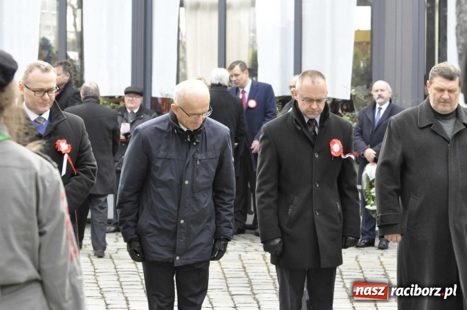 Zdjęcie w galerii na portalu naszraciborz.pl: Raciborskie obchody 98. rocznicy odzyskania przez POLSKĘ niepodległości FOTO I WIDEO wiadomości z regionu