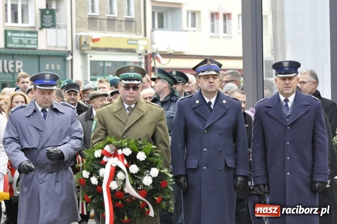 Zdjęcie w galerii na portalu naszraciborz.pl: Raciborskie obchody 98. rocznicy odzyskania przez POLSKĘ niepodległości FOTO I WIDEO wiadomości z regionu