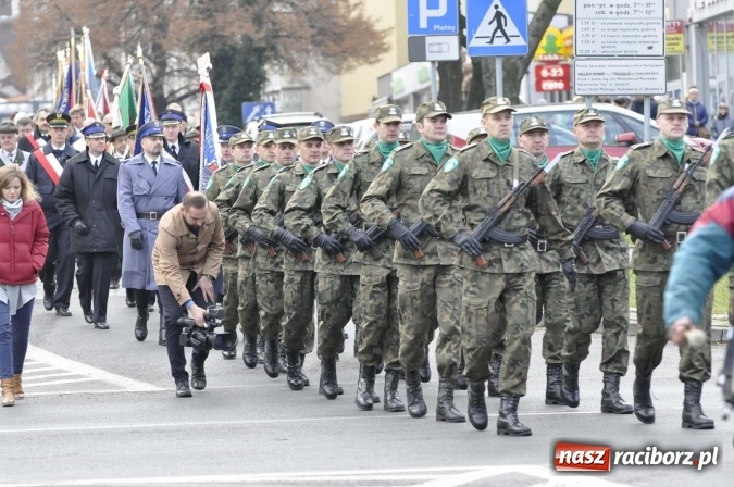 Zdjęcie w galerii na portalu naszraciborz.pl: Raciborskie obchody 98. rocznicy odzyskania przez POLSKĘ niepodległości FOTO I WIDEO wiadomości z regionu