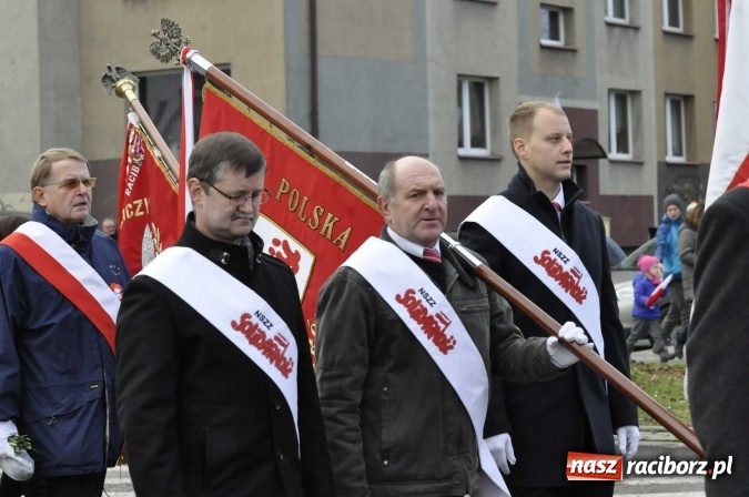 Zdjęcie w galerii na portalu naszraciborz.pl: Raciborskie obchody 98. rocznicy odzyskania przez POLSKĘ niepodległości FOTO I WIDEO wiadomości z regionu