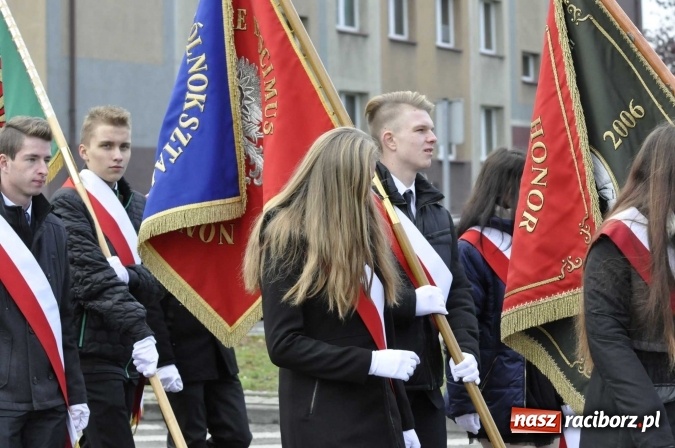 Zdjęcie w galerii na portalu naszraciborz.pl: Raciborskie obchody 98. rocznicy odzyskania przez POLSKĘ niepodległości FOTO I WIDEO wiadomości z regionu