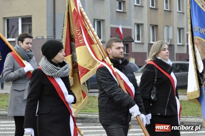 Zdjęcie w galerii na portalu naszraciborz.pl: Raciborskie obchody 98. rocznicy odzyskania przez POLSKĘ niepodległości FOTO I WIDEO wiadomości z regionu