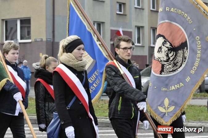 Zdjęcie w galerii na portalu naszraciborz.pl: Raciborskie obchody 98. rocznicy odzyskania przez POLSKĘ niepodległości FOTO I WIDEO wiadomości z regionu
