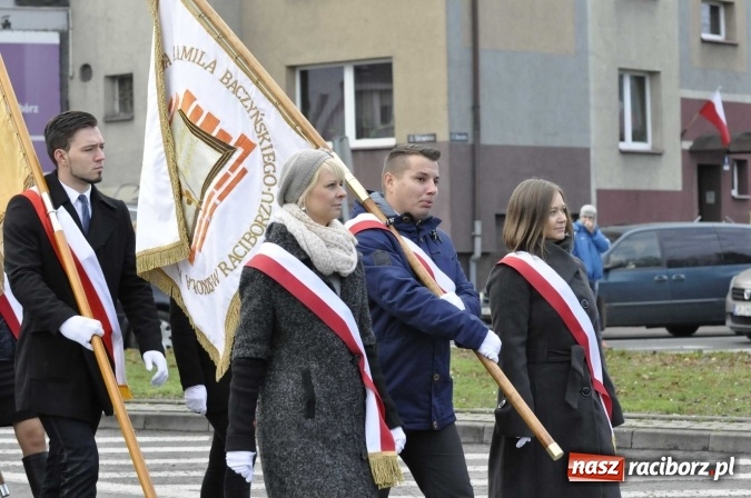 Zdjęcie w galerii na portalu naszraciborz.pl: Raciborskie obchody 98. rocznicy odzyskania przez POLSKĘ niepodległości FOTO I WIDEO wiadomości z regionu