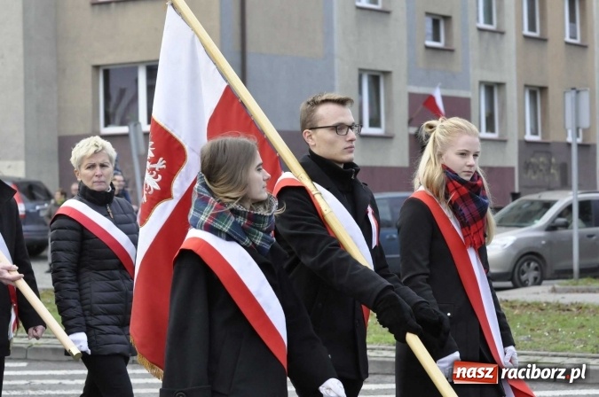 Zdjęcie w galerii na portalu naszraciborz.pl: Raciborskie obchody 98. rocznicy odzyskania przez POLSKĘ niepodległości FOTO I WIDEO wiadomości z regionu