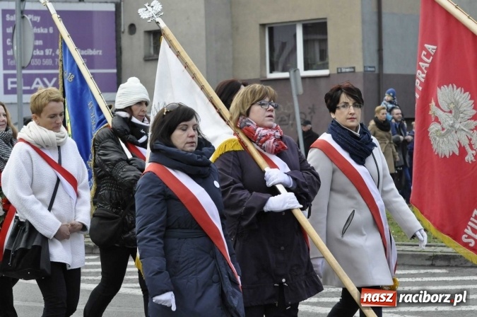 Zdjęcie w galerii na portalu naszraciborz.pl: Raciborskie obchody 98. rocznicy odzyskania przez POLSKĘ niepodległości FOTO I WIDEO wiadomości z regionu