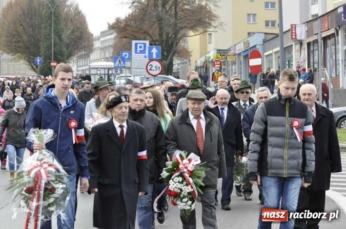 Zdjęcie w galerii na portalu naszraciborz.pl: Raciborskie obchody 98. rocznicy odzyskania przez POLSKĘ niepodległości FOTO I WIDEO wiadomości z regionu