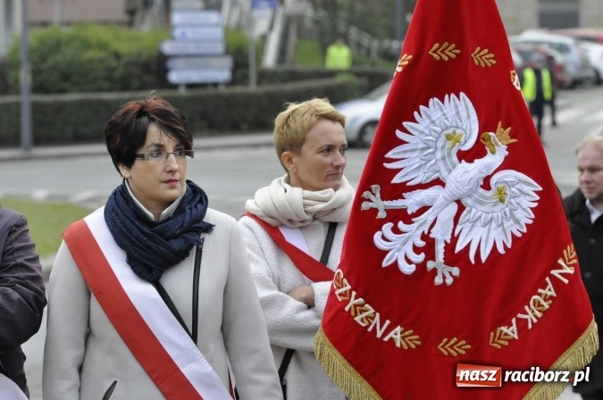 Zdjęcie w galerii na portalu naszraciborz.pl: Raciborskie obchody 98. rocznicy odzyskania przez POLSKĘ niepodległości FOTO I WIDEO wiadomości z regionu