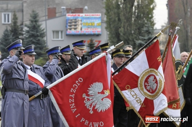 Zdjęcie w galerii na portalu naszraciborz.pl: Raciborskie obchody 98. rocznicy odzyskania przez POLSKĘ niepodległości FOTO I WIDEO wiadomości z regionu