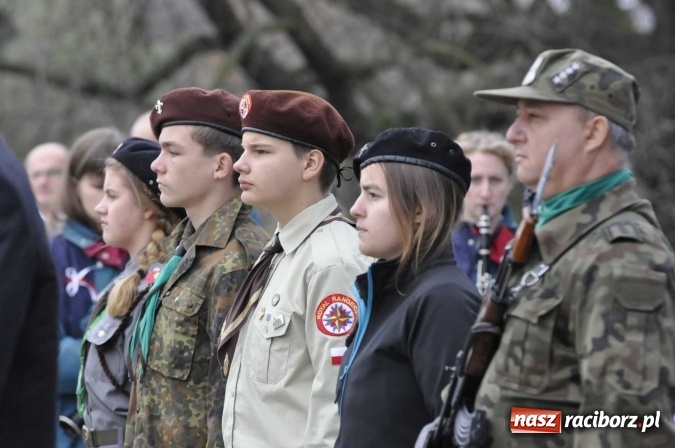Zdjęcie w galerii na portalu naszraciborz.pl: Raciborskie obchody 98. rocznicy odzyskania przez POLSKĘ niepodległości FOTO I WIDEO wiadomości z regionu