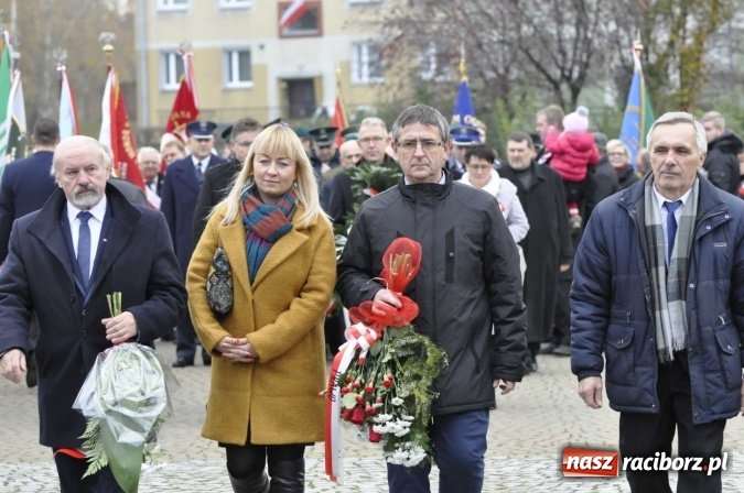 Zdjęcie w galerii na portalu naszraciborz.pl: Raciborskie obchody 98. rocznicy odzyskania przez POLSKĘ niepodległości FOTO I WIDEO wiadomości z regionu