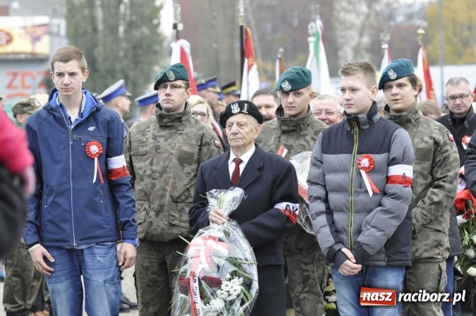 Zdjęcie w galerii na portalu naszraciborz.pl: Raciborskie obchody 98. rocznicy odzyskania przez POLSKĘ niepodległości FOTO I WIDEO wiadomości z regionu