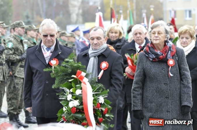 Zdjęcie w galerii na portalu naszraciborz.pl: Raciborskie obchody 98. rocznicy odzyskania przez POLSKĘ niepodległości FOTO I WIDEO wiadomości z regionu