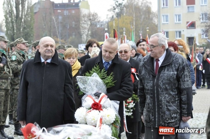 Zdjęcie w galerii na portalu naszraciborz.pl: Raciborskie obchody 98. rocznicy odzyskania przez POLSKĘ niepodległości FOTO I WIDEO wiadomości z regionu