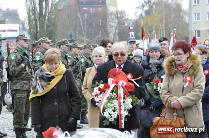 Zdjęcie w galerii na portalu naszraciborz.pl: Raciborskie obchody 98. rocznicy odzyskania przez POLSKĘ niepodległości FOTO I WIDEO wiadomości z regionu