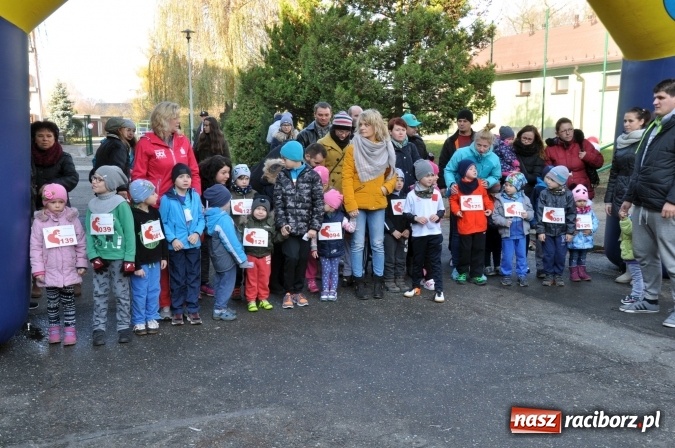 Zdjęcie w galerii na portalu naszraciborz.pl: Komu marsz to za mało... ten biega. 17. Bieg Niepodległości w Kuźni Raciborskiej wiadomości z regionu