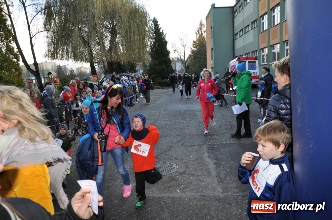 Zdjęcie w galerii na portalu naszraciborz.pl: Komu marsz to za mało... ten biega. 17. Bieg Niepodległości w Kuźni Raciborskiej wiadomości z regionu