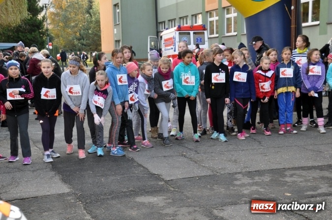 Zdjęcie w galerii na portalu naszraciborz.pl: Komu marsz to za mało... ten biega. 17. Bieg Niepodległości w Kuźni Raciborskiej wiadomości z regionu