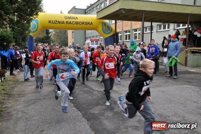 Zdjęcie w galerii na portalu naszraciborz.pl: Komu marsz to za mało... ten biega. 17. Bieg Niepodległości w Kuźni Raciborskiej wiadomości z regionu