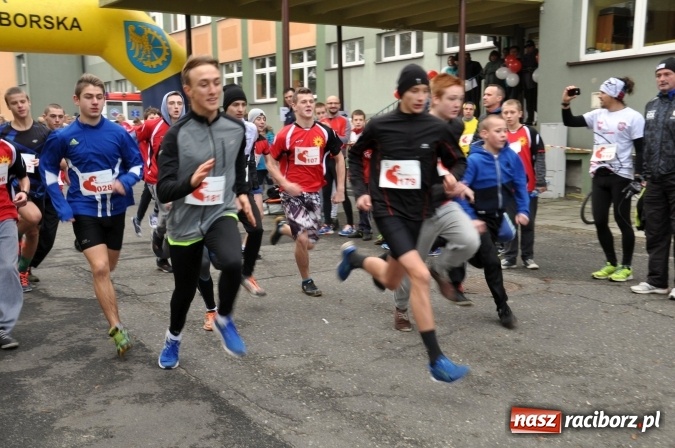 Zdjęcie w galerii na portalu naszraciborz.pl: Komu marsz to za mało... ten biega. 17. Bieg Niepodległości w Kuźni Raciborskiej wiadomości z regionu