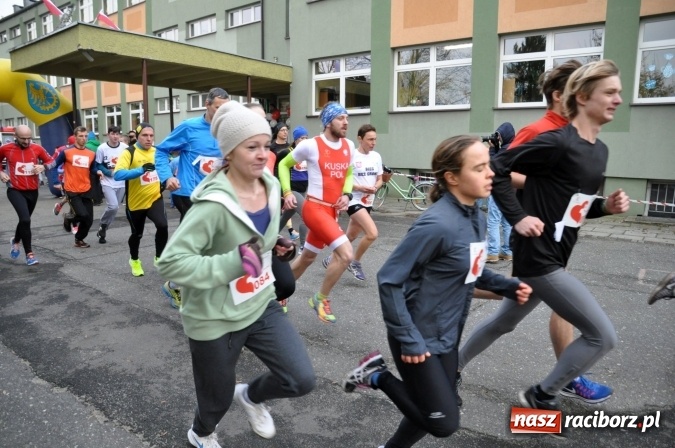 Zdjęcie w galerii na portalu naszraciborz.pl: Komu marsz to za mało... ten biega. 17. Bieg Niepodległości w Kuźni Raciborskiej wiadomości z regionu