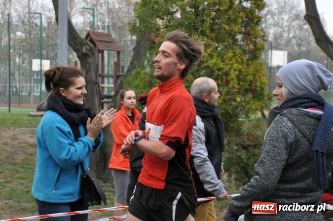Zdjęcie w galerii na portalu naszraciborz.pl: Komu marsz to za mało... ten biega. 17. Bieg Niepodległości w Kuźni Raciborskiej wiadomości z regionu