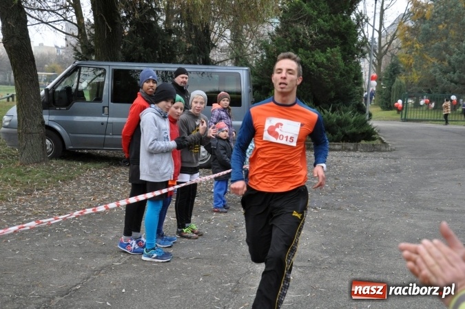 Zdjęcie w galerii na portalu naszraciborz.pl: Komu marsz to za mało... ten biega. 17. Bieg Niepodległości w Kuźni Raciborskiej wiadomości z regionu
