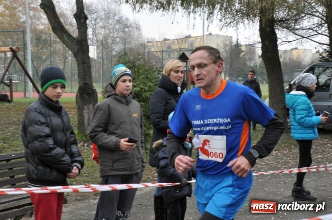 Zdjęcie w galerii na portalu naszraciborz.pl: Komu marsz to za mało... ten biega. 17. Bieg Niepodległości w Kuźni Raciborskiej wiadomości z regionu